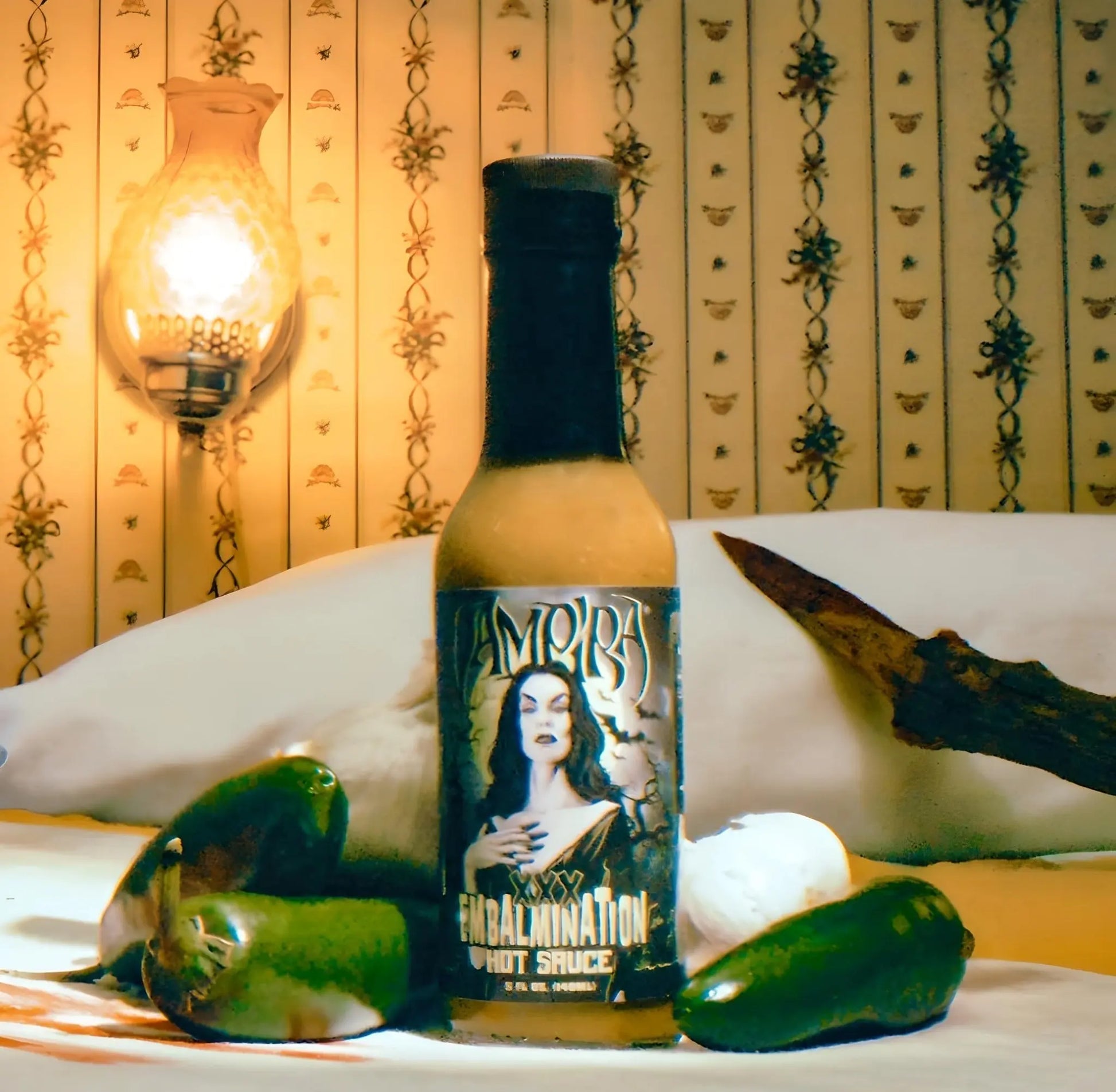 Hellfire Hot Sauce | Vampira Embalmination SHACK à SAUCE