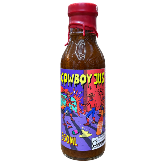 Bouteille de sauce BBQ piquante Cowboy Jus MTHell, 350 ml, avec cire rouge.